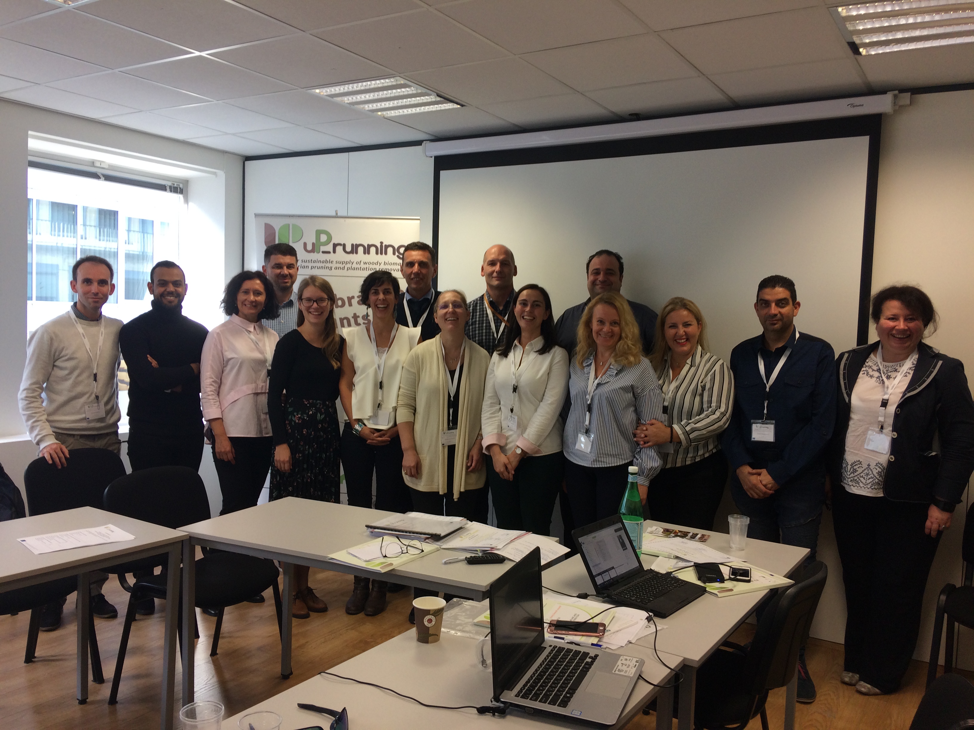 Curso de capacitación sobre biomasa a partir de podas agrícolas y eliminación de plantaciones